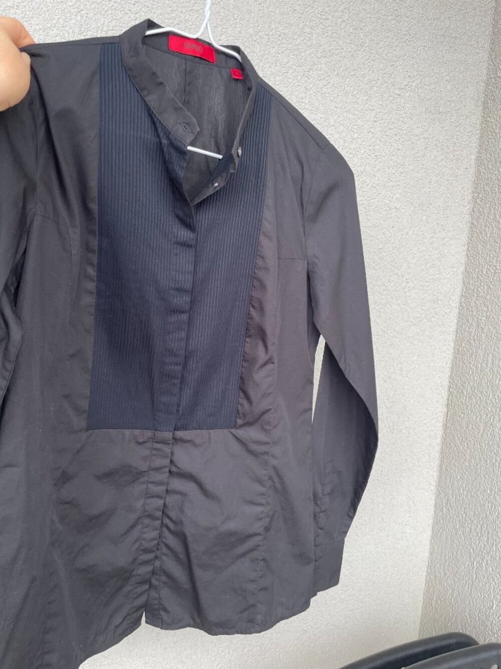 HUGO Boss 100% cotton Black Pleated Bib Shirt Blouse Size US 6 or XS or S - Picture 6 of 10